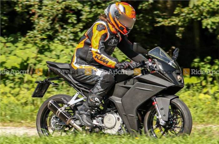 All-new KTM RC 390 spotted testing